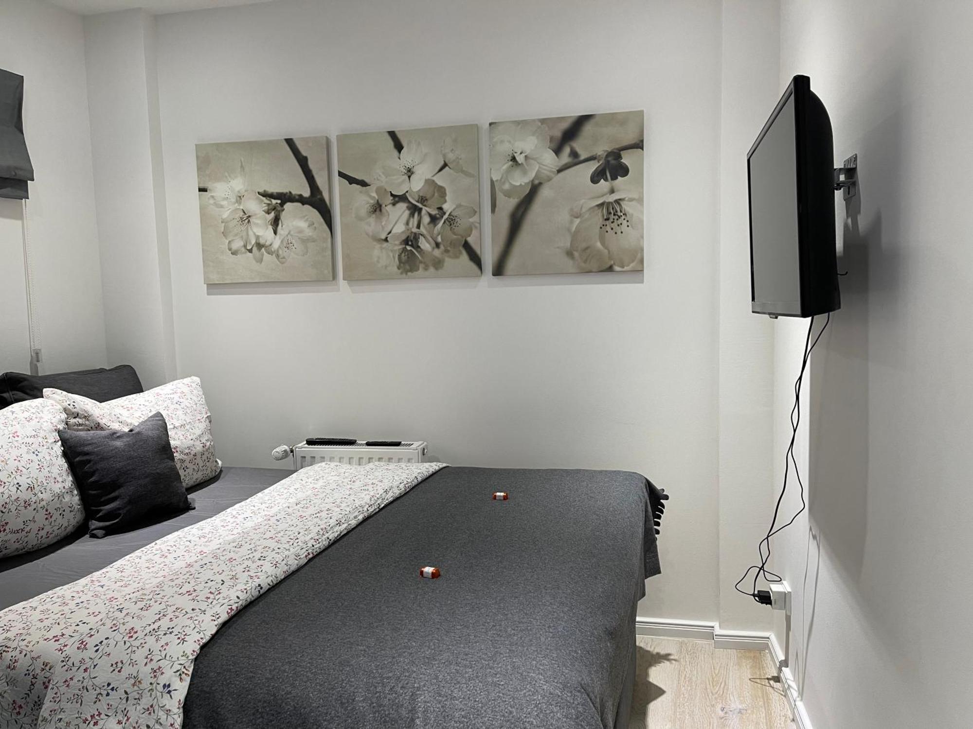 Ferienwohnung Am Traveufer Lübeck Kültér fotó